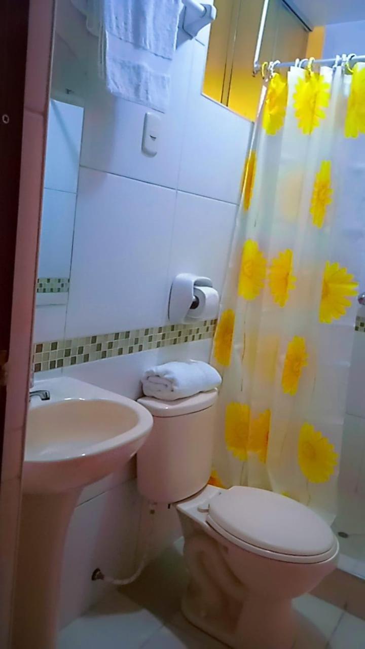 Hostal Acuarius Puno Eksteriør bilde