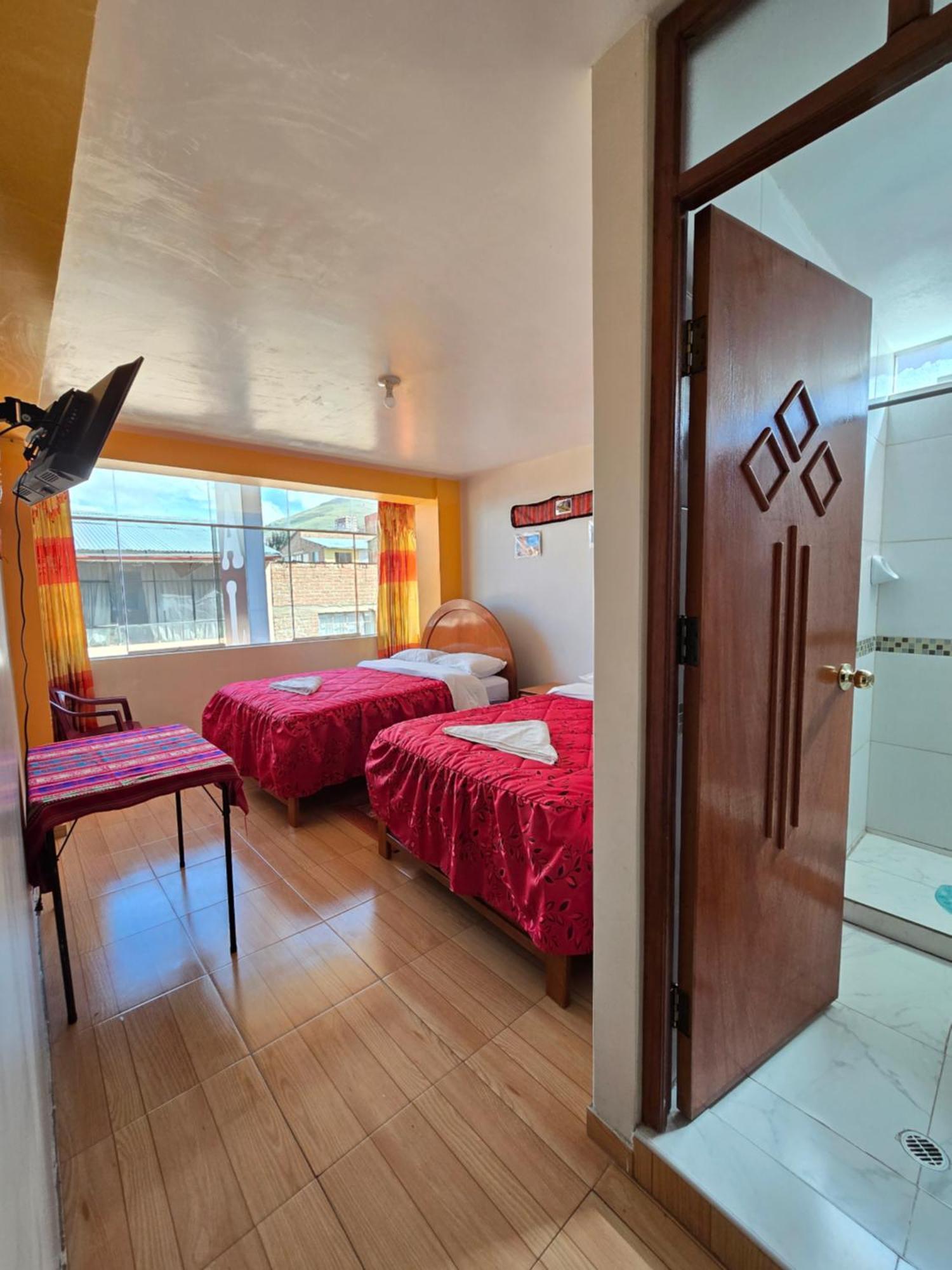 Hostal Acuarius Puno Eksteriør bilde