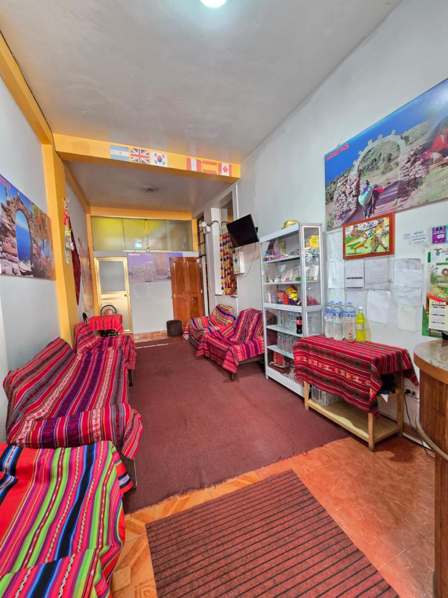 Hostal Acuarius Puno Eksteriør bilde