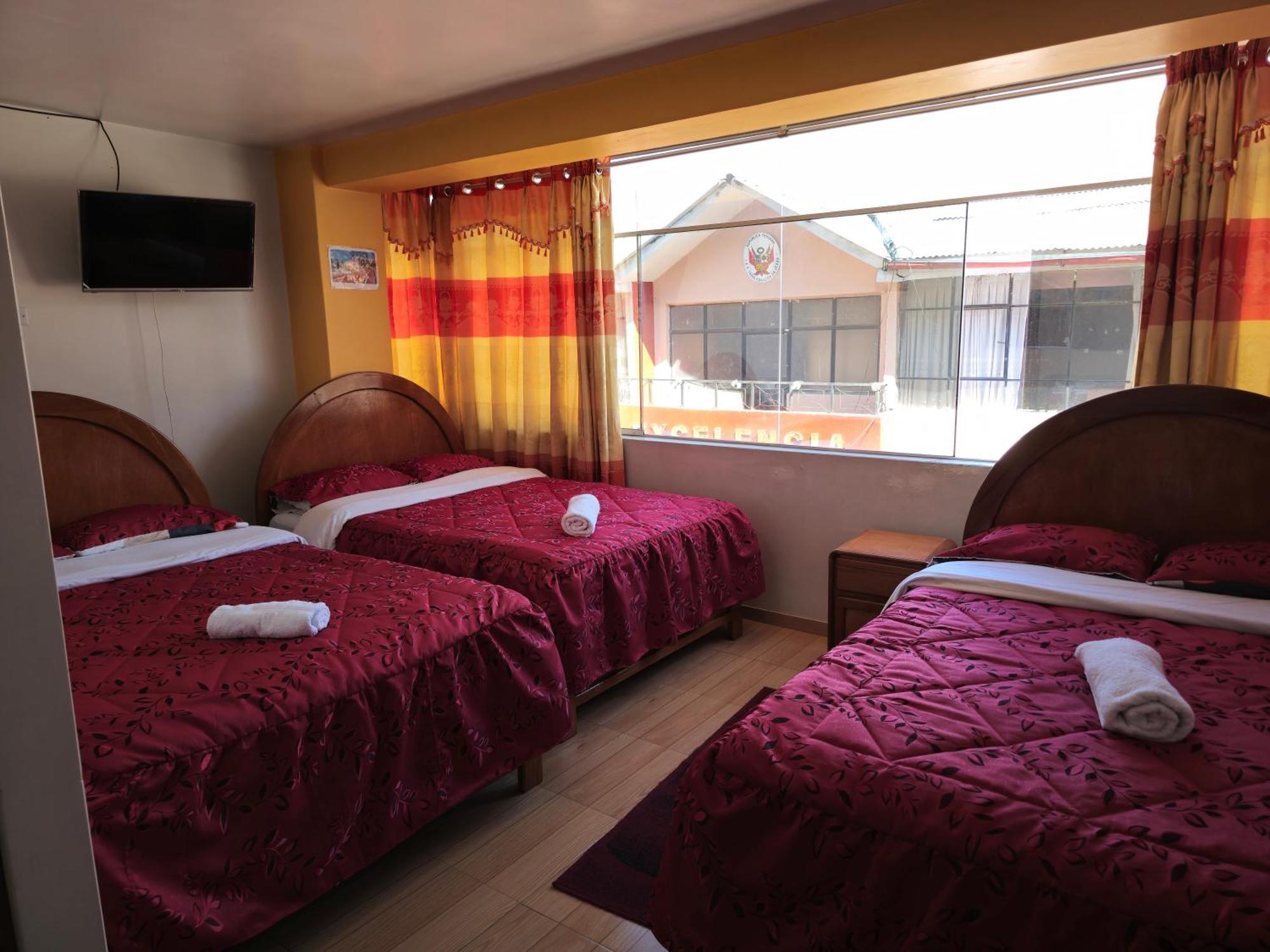 Hostal Acuarius Puno Eksteriør bilde