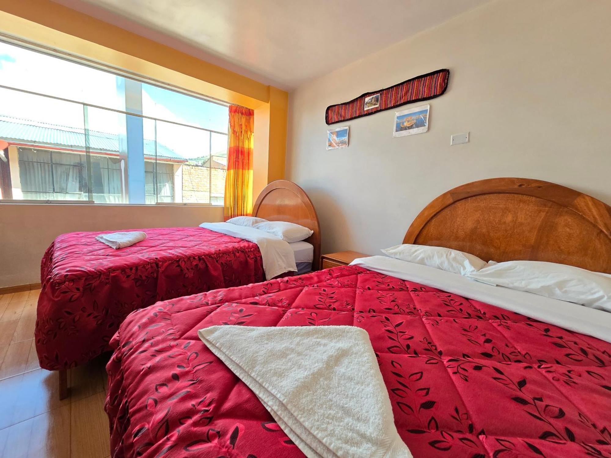 Hostal Acuarius Puno Eksteriør bilde