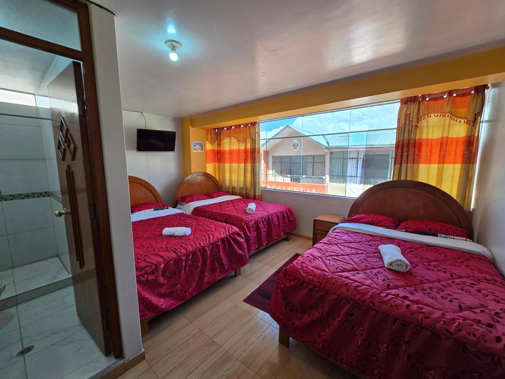 Hostal Acuarius Puno Eksteriør bilde